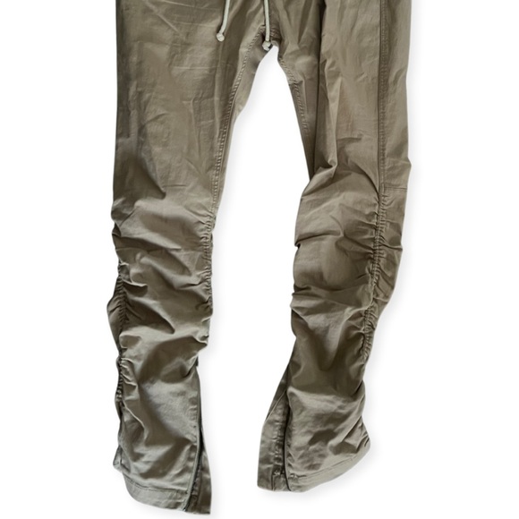 H&M Twill joggers size 32 - Picture 4 of 4